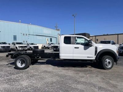 2026 Ford F-450SD - Photo 2