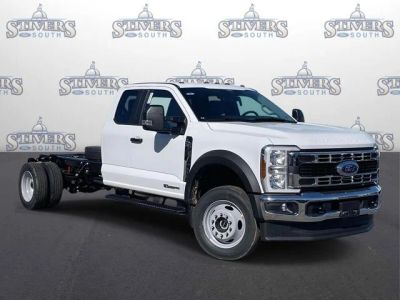2026 Ford F-450SD - Photo 1