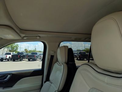 2022 Lincoln Navigator L - Photo 19