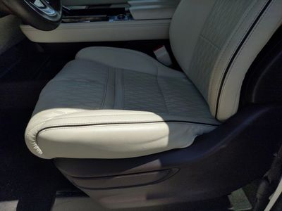 2022 Lincoln Navigator L - Photo 18