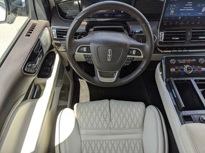 2022 Lincoln Navigator L - Photo 12
