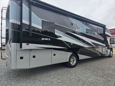 2026 Jayco Seneca - Photo 5