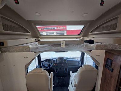 2026 Jayco Seneca - Photo 11
