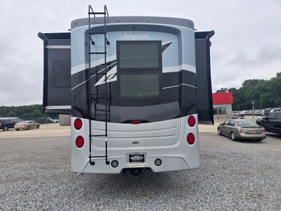 2026 Jayco Seneca - Photo 4