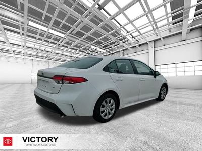 2025 Toyota Corolla - Photo 3