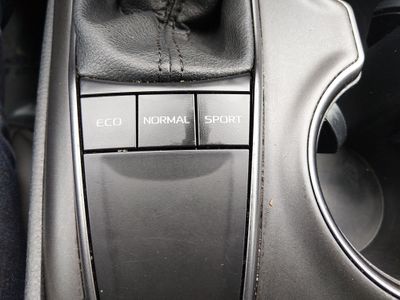 2023 Toyota Camry - Photo 17