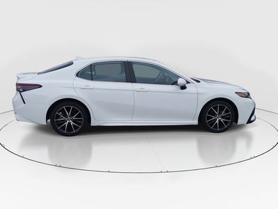 2023 Toyota Camry - Photo 8