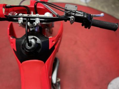 2026 Honda CRF150R - Photo 11