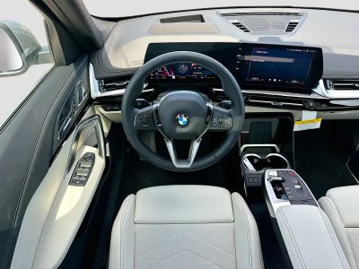 2026 BMW X1 — photo 17 view