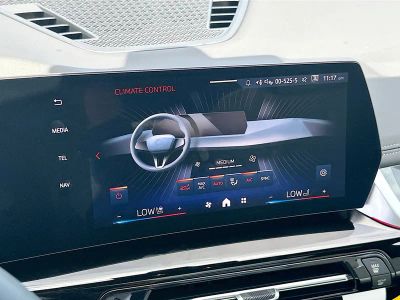 2026 BMW X1 — photo 13 view
