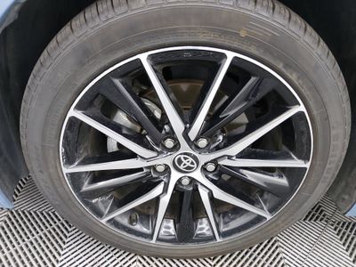 2024 Toyota Camry — photo 10 view