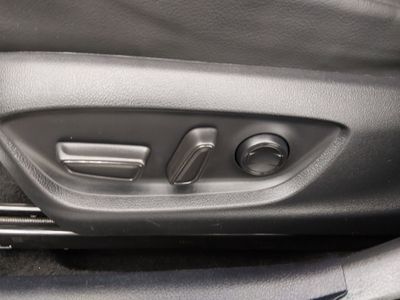 2024 Toyota Camry — photo 19 view
