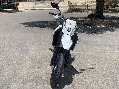 2025 Suzuki DR-Z4SM - Photo 3