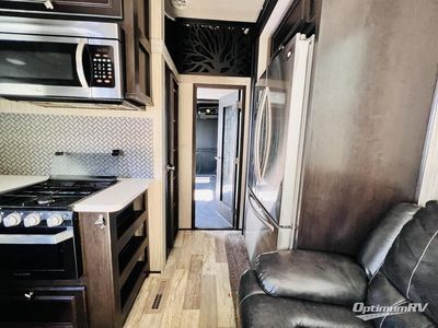 2019 Heartland Road Warrior - Photo 13