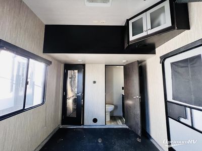 2019 Heartland Road Warrior - Photo 15