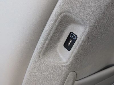 2026 Kia Sorento Hybrid — photo 19 view