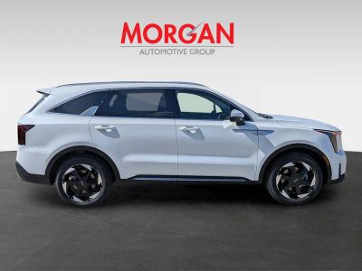 2026 Kia Sorento Hybrid — interior view