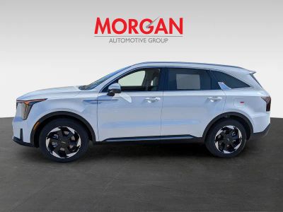 2026 Kia Sorento Hybrid — photo 8 view