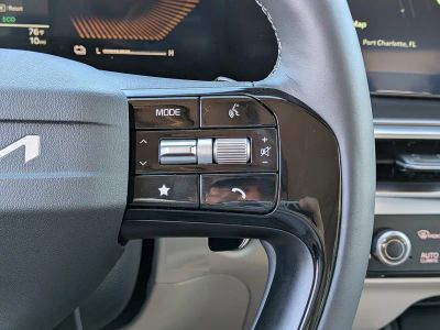 2026 Kia Sorento Hybrid — photo 30 view