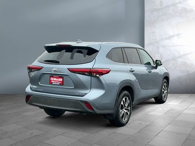 2022 Toyota Highlander - Photo 6
