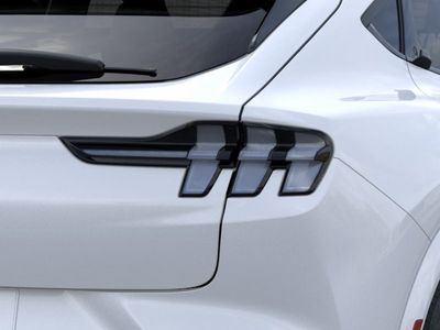 2026 Ford Mustang Mach-E - Photo 3