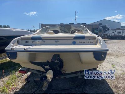 2002 Stingray Bowrider 190LX - Photo 2