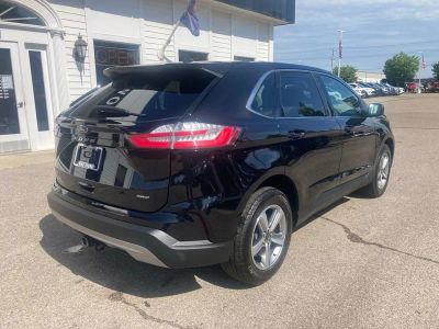 2023 Ford Edge — detail view