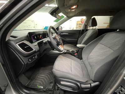 2024 Kia Seltos — photo 9 view