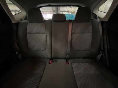 2024 Kia Seltos — photo 14 view