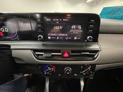 2024 Kia Seltos — photo 11 view