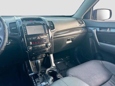 2013 Kia Sorento — photo 24 view