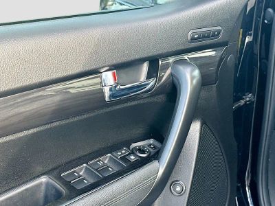 2013 Kia Sorento — photo 17 view