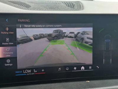 2025 BMW X5 — photo 20 view