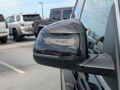 2025 BMW X5 — photo 14 view