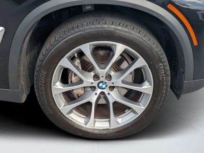 2025 BMW X5 — photo 10 view