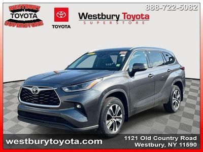 2021 Toyota Highlander - Photo 5