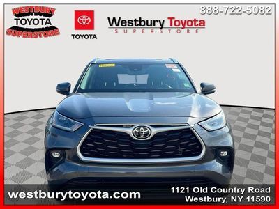 2021 Toyota Highlander - Photo 3