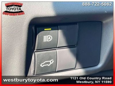 2021 Toyota Highlander - Photo 25