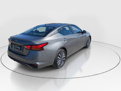 2025 Nissan Altima - Photo 7