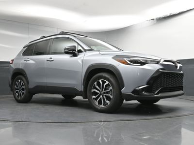 2026 2025 Toyota Corolla Cross Hybrid SE SUV — photo 25 view