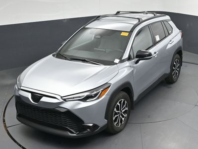 2026 2025 Toyota Corolla Cross Hybrid SE SUV — photo 31 view