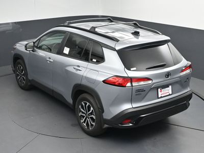 2026 2025 Toyota Corolla Cross Hybrid SE SUV — photo 37 view