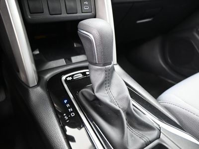 2026 2025 Toyota Corolla Cross Hybrid SE SUV — photo 14 view