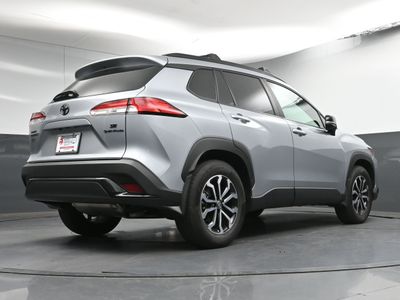 2026 2025 Toyota Corolla Cross Hybrid SE SUV — photo 27 view