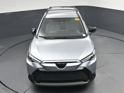 2026 2025 Toyota Corolla Cross Hybrid SE SUV — photo 32 view