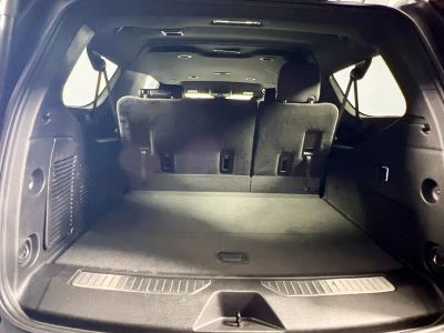 2025 Chevrolet Suburban — photo 30 view