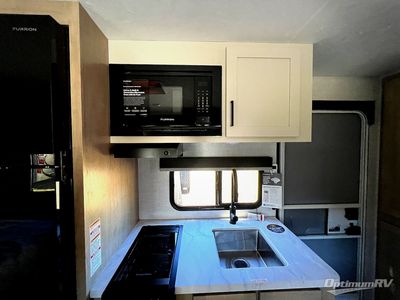 2026 Ember RV E-Series - Photo 10