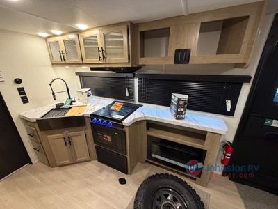 2026 Forest River RV Cherokee Grey Wolf - Photo 13