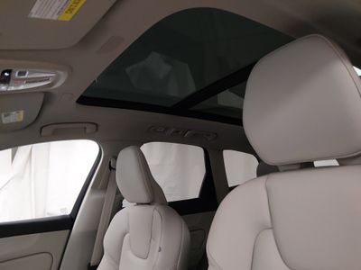 2024 Volvo XC60 - Photo 18