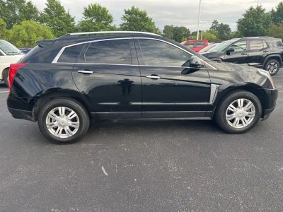 2016 Cadillac SRX - Photo 2